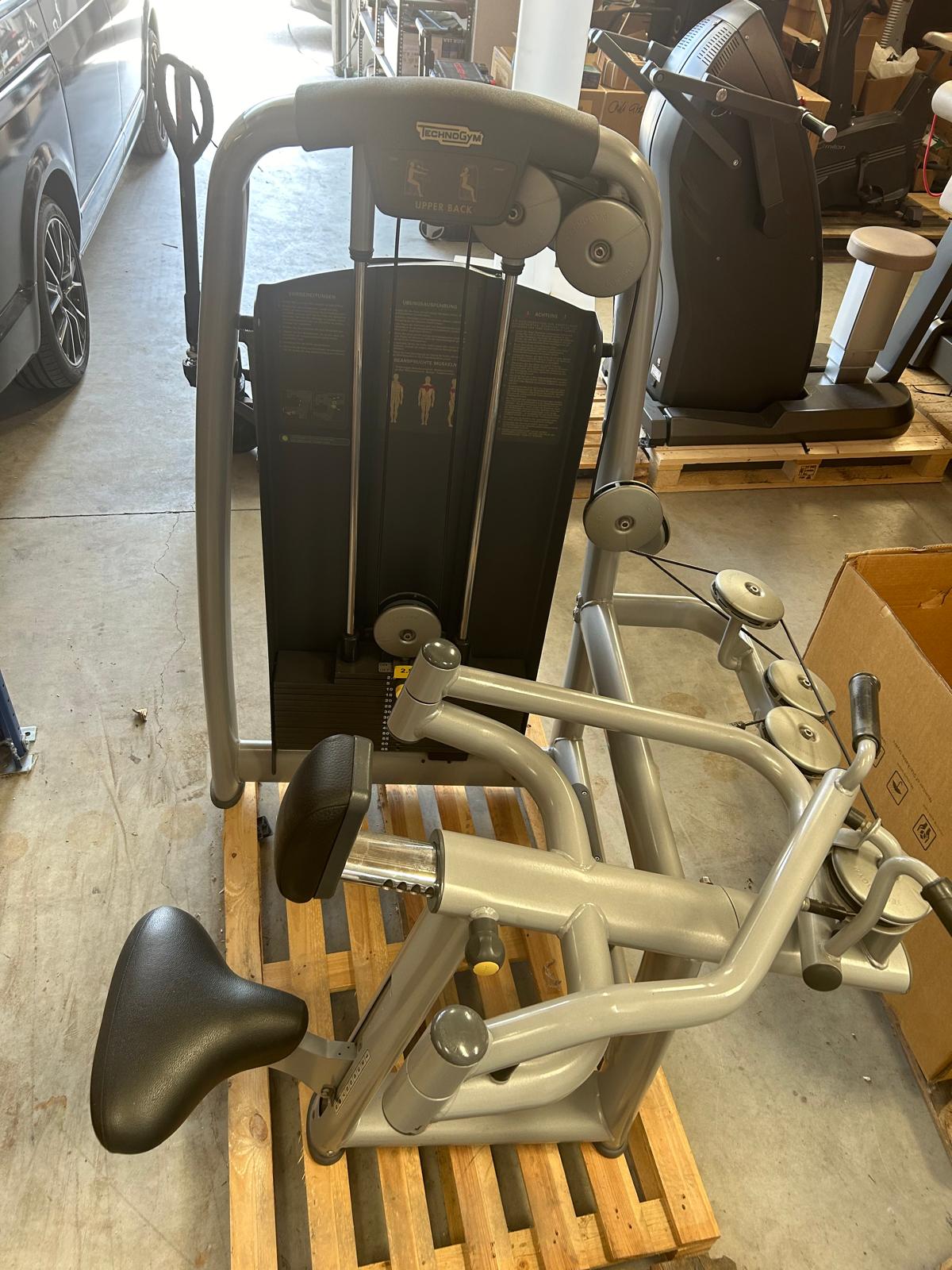 Technogym Upper Back