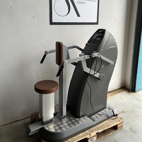 milon Premium Kraft-Ausdauer-Zirkel