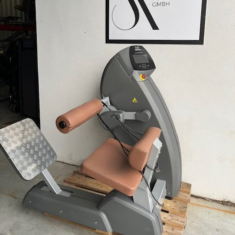 milon Premium Kraft-Ausdauer-Zirkel